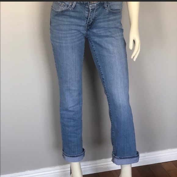 Levi’s Demi Curve Classic Rise Straight Jeans - Picture 9 of 9